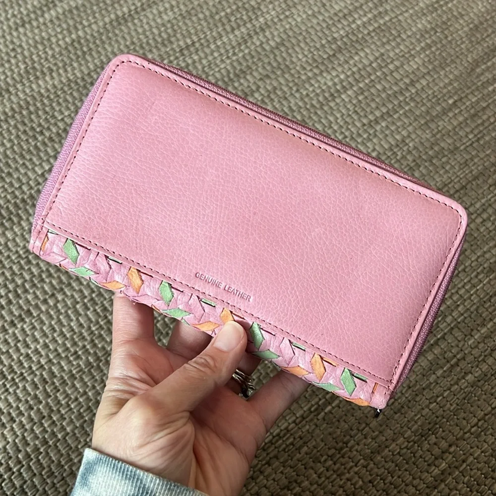 Rolfs Zip Round Leather Wallet